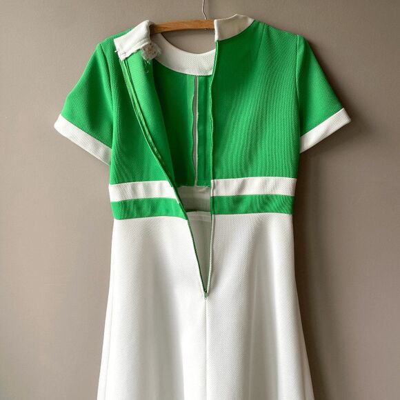 VTG 1960s Mod Green & White Dress M/L | Go-Go, Barbie, Mad Men Costume - Picture 5 of 8